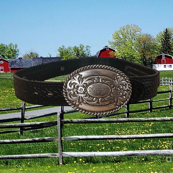 Wrangler Kids Leather Belt w/ Buckle - Picture 1 of 6